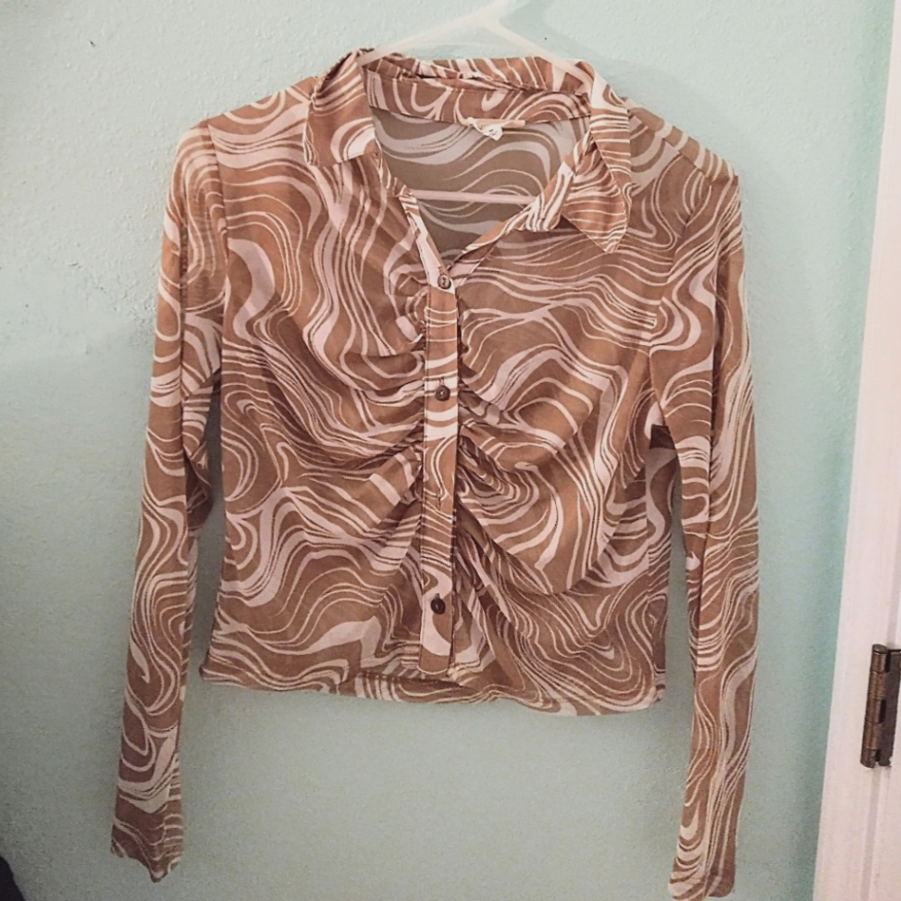 Tan and white mesh top